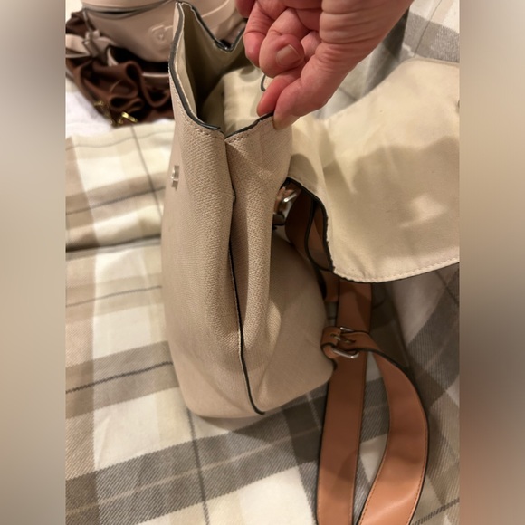 Caracol Vegan Backpack - Picture 8 of 12